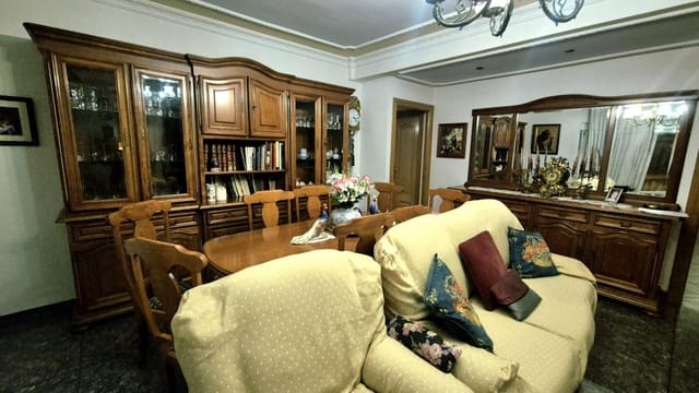 5 sypialnia Apartament na sprzedaż w Miasto Salamanka - 424 200 € (Ref: 9373635)