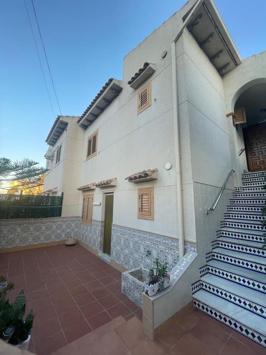 Apartamento de 4 habitaciones en Torrevieja en venta - 320.000 € (Ref: 9375238)