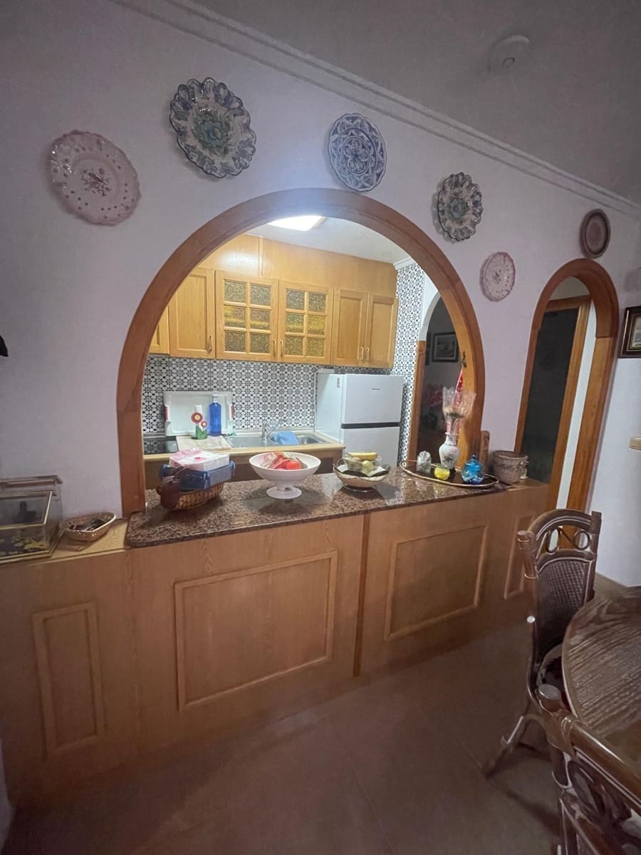 Apartamento de 4 habitaciones en Torrevieja en venta - 320.000 € (Ref: 9375238)