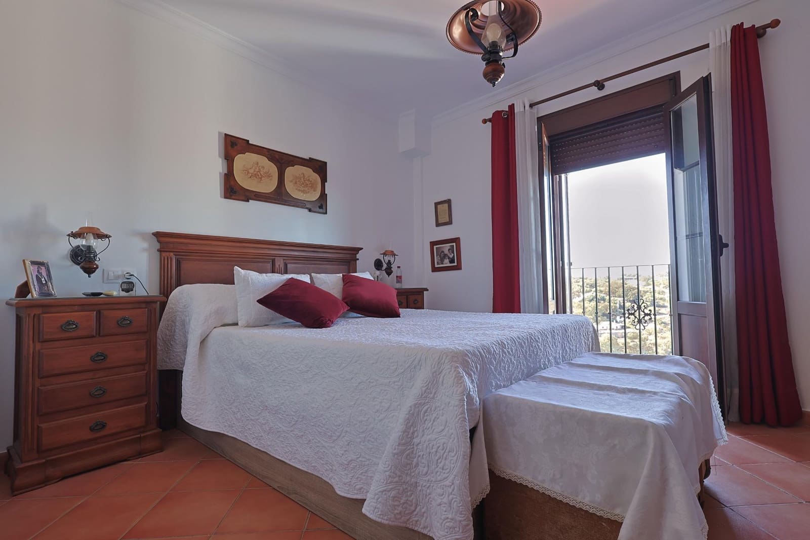 4 sovrum Radhus till salu i Algar - 243 600 € (Ref: 9391973)