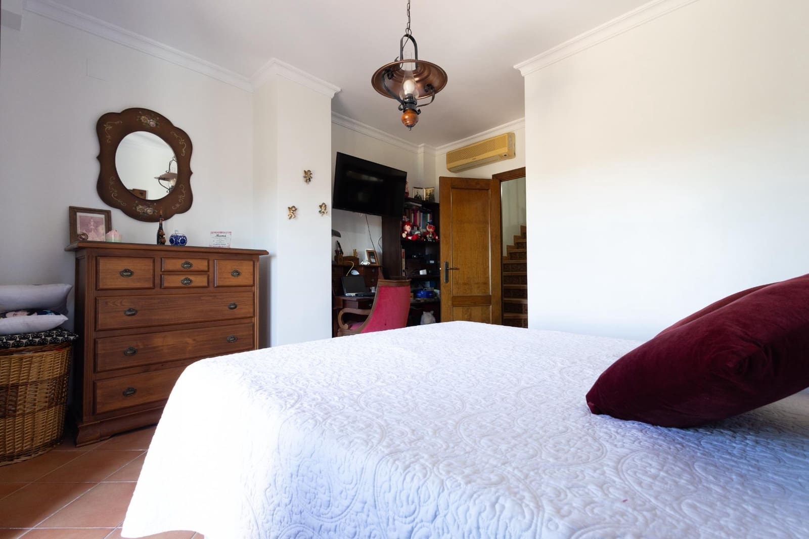 4 sovrum Radhus till salu i Algar - 243 600 € (Ref: 9391973)