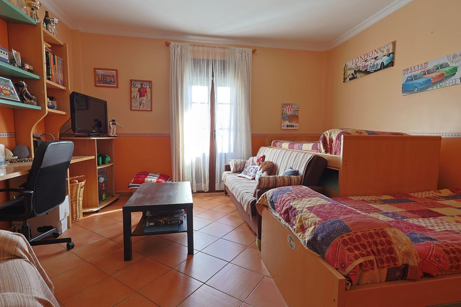 4 sovrum Radhus till salu i Algar - 243 600 € (Ref: 9391973)