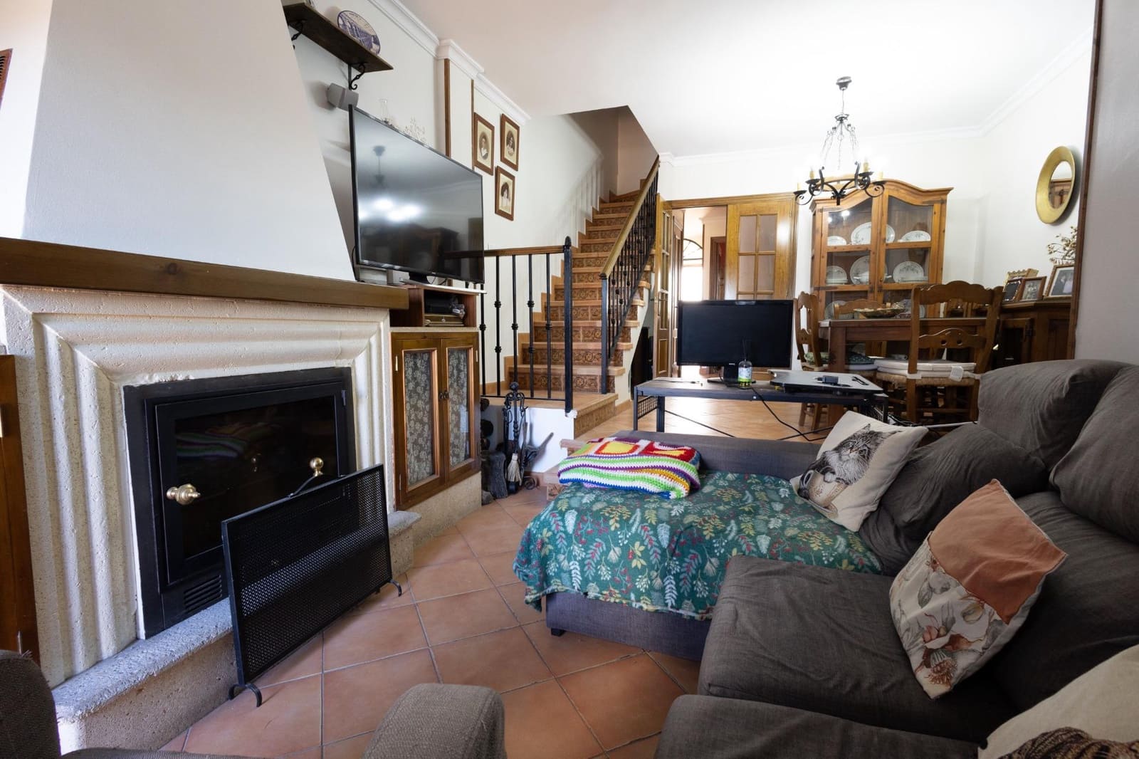 4 sovrum Radhus till salu i Algar - 243 600 € (Ref: 9391973)