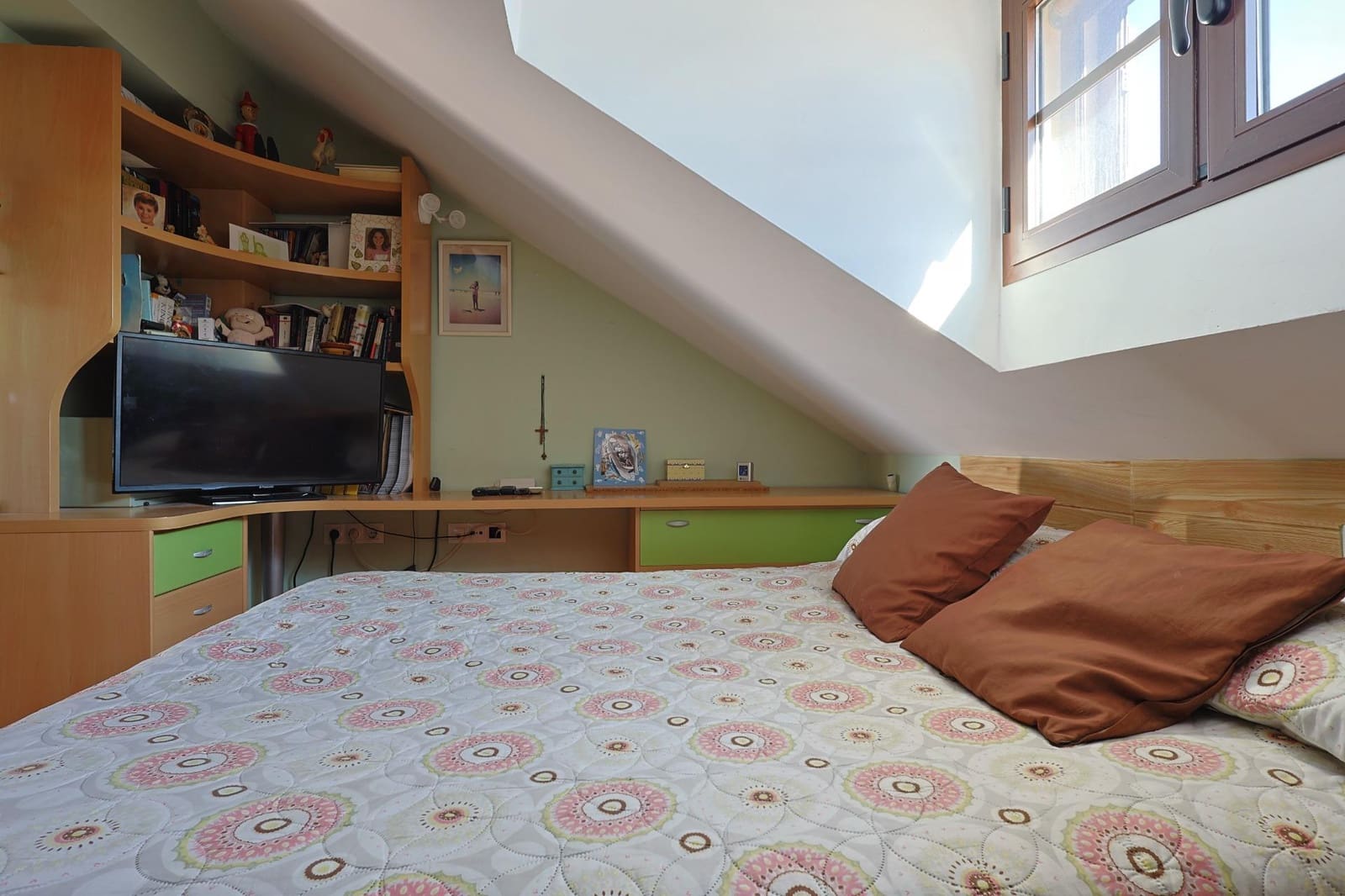 4 sovrum Radhus till salu i Algar - 243 600 € (Ref: 9391973)