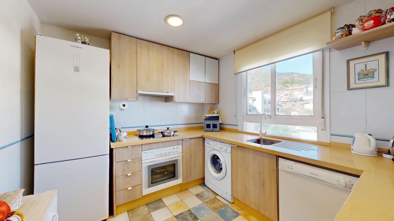 3 bedroom Penthouse for sale in Benalmadena with pool garage - € 425,000 (Ref: 9396227)