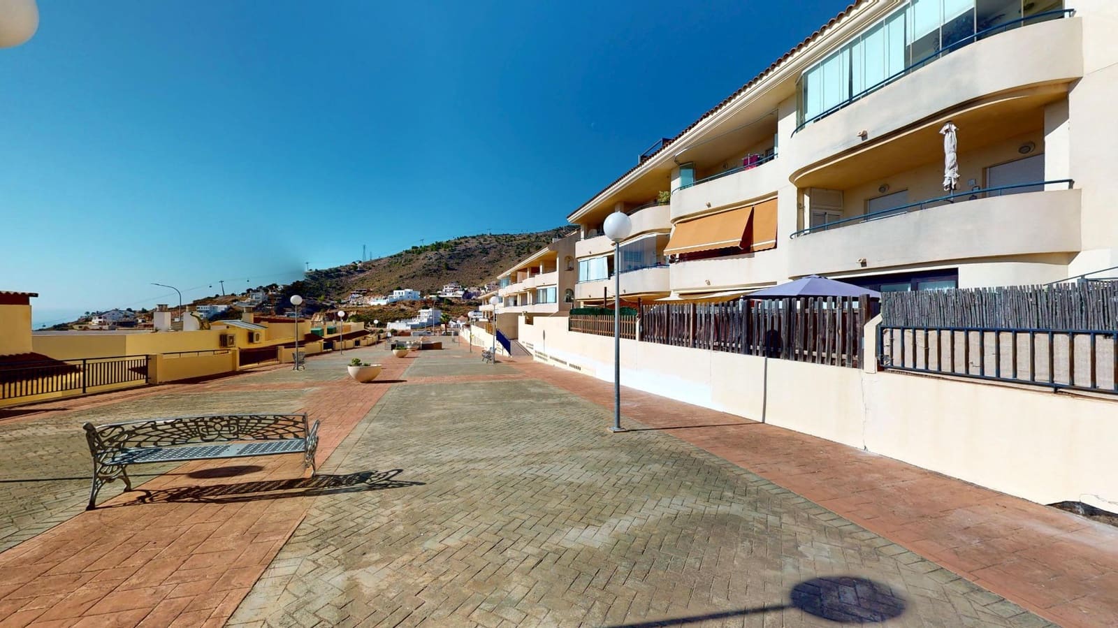 3 bedroom Penthouse for sale in Benalmadena with pool garage - € 425,000 (Ref: 9396227)