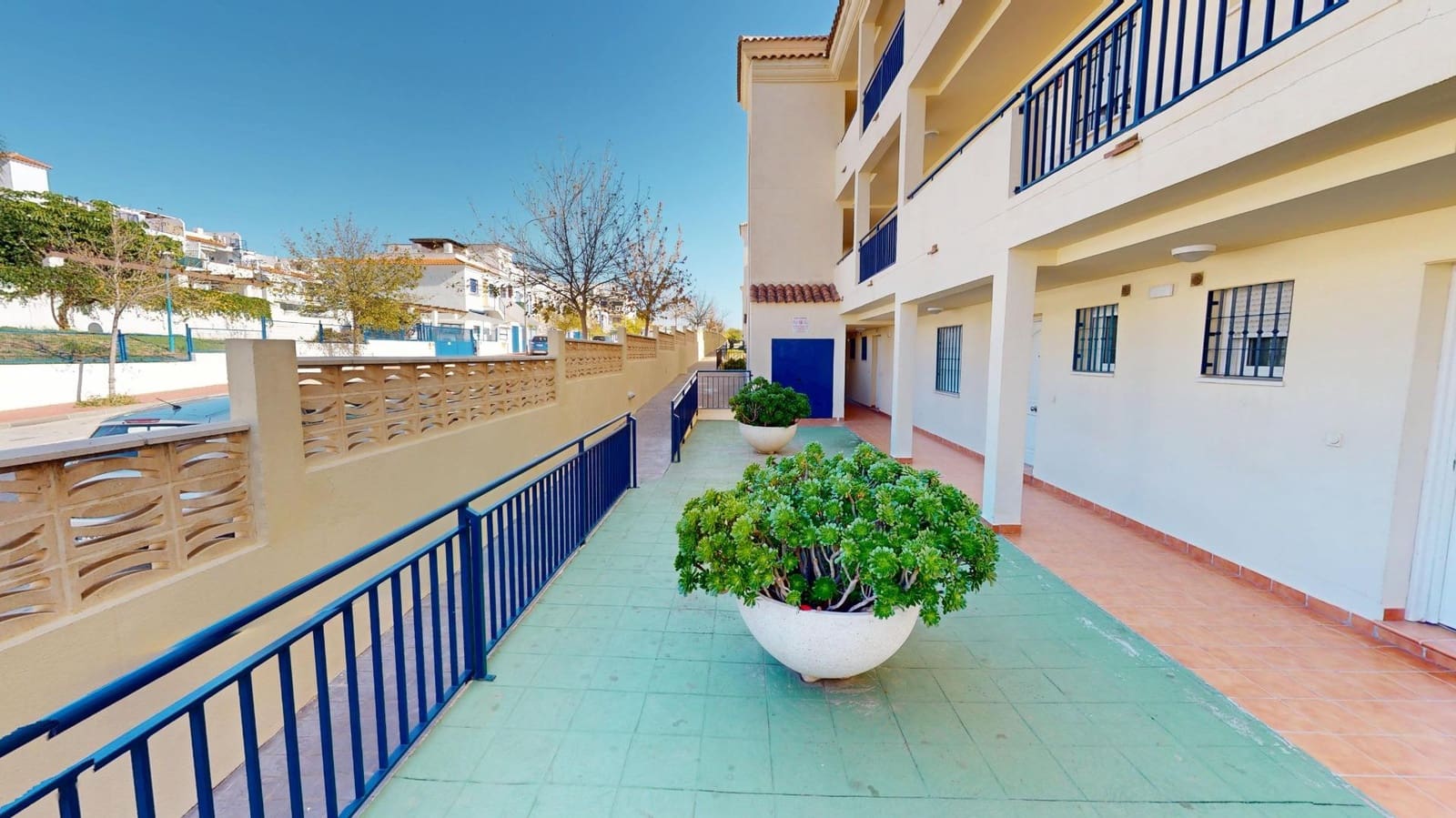 3 bedroom Penthouse for sale in Benalmadena with pool garage - € 425,000 (Ref: 9396227)