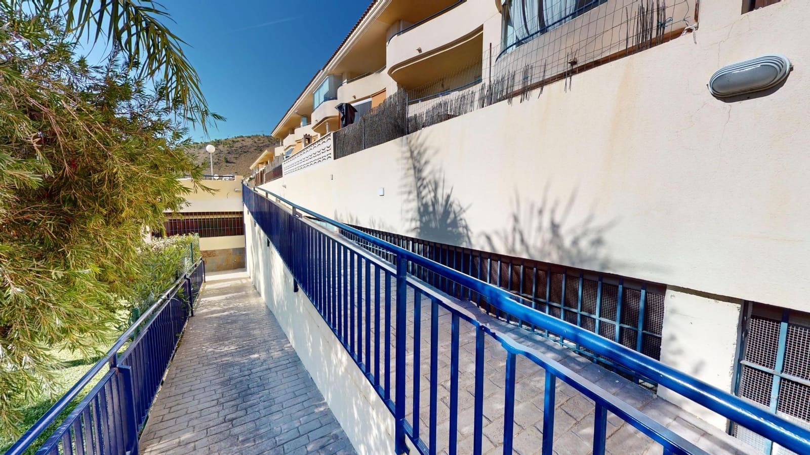 3 bedroom Penthouse for sale in Benalmadena with pool garage - € 425,000 (Ref: 9396227)