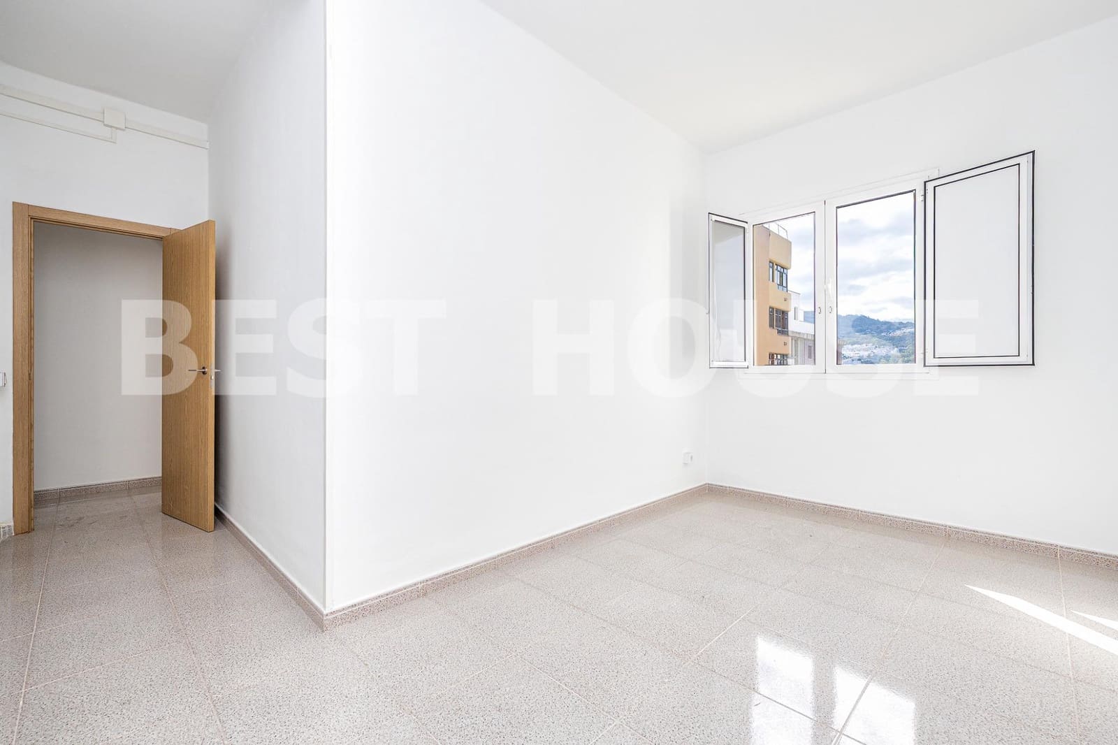 3 soverom Leilighet til salgs i Arucas - € 177 000 (Ref: 9398670)