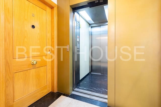 4 quarto Apartamento para venda em El Puntal, Múrcia cidade com piscina - 315 000 € (Ref: 9398671)