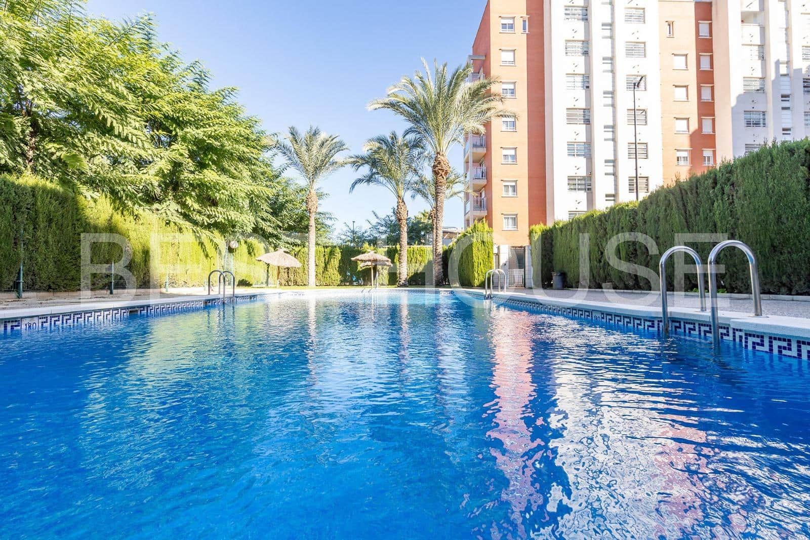 4 sovrum Lägenhet till salu i El Puntal med pool - 315 000 € (Ref: 9398671)