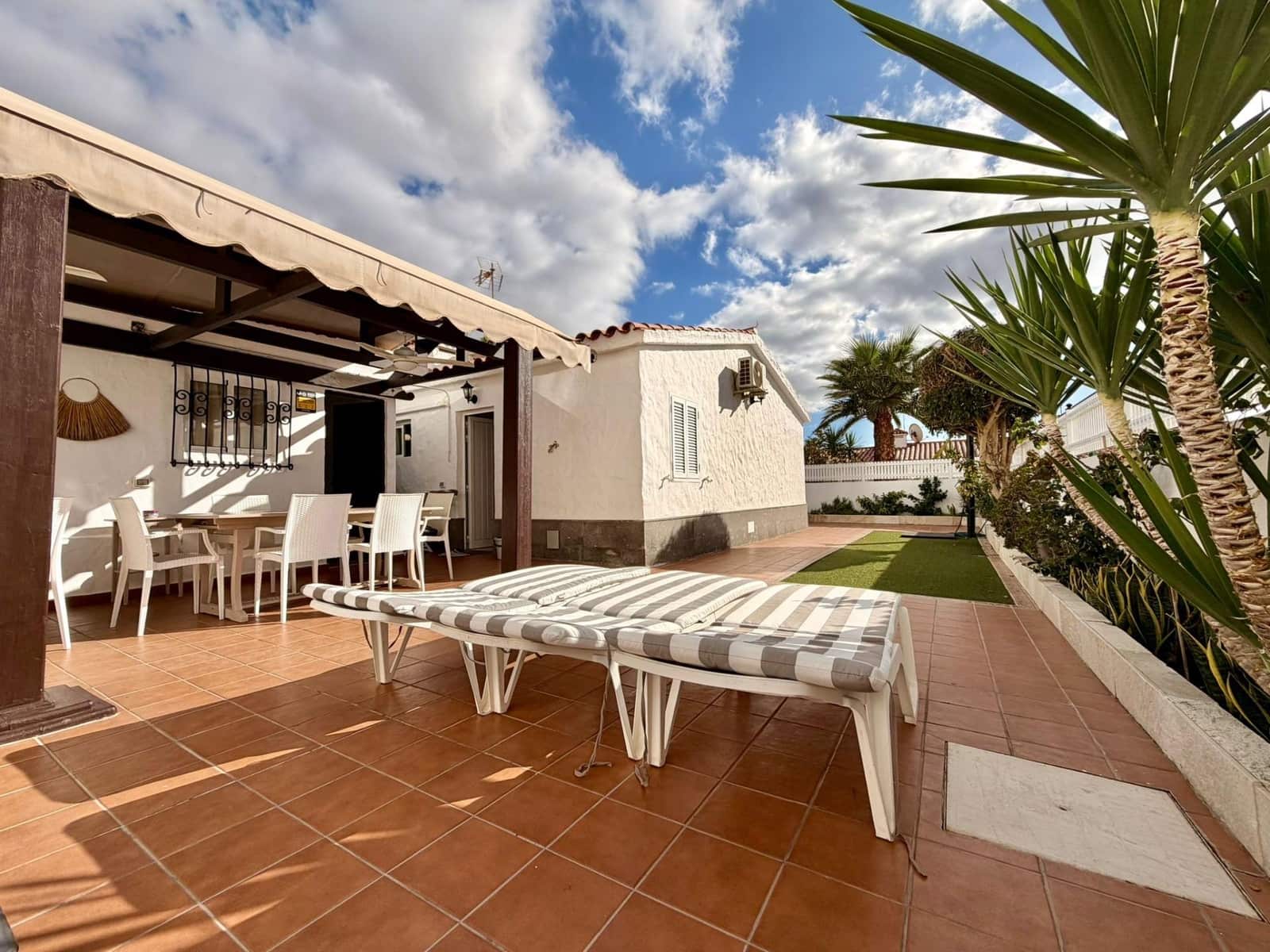 3 soverom Bungalow til salgs i Playa del Ingles med svømmebasseng - € 580 000 (Ref: 9398672)