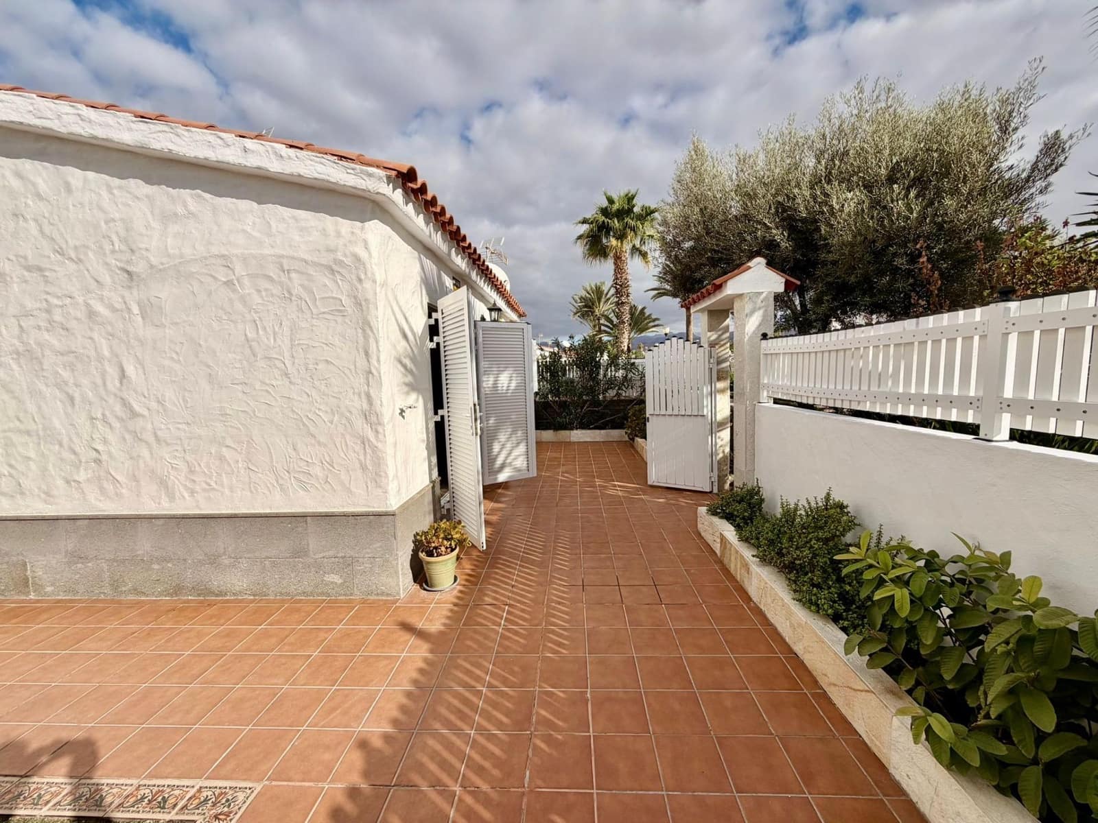 3 soverom Bungalow til salgs i Playa del Ingles med svømmebasseng - € 580 000 (Ref: 9398672)