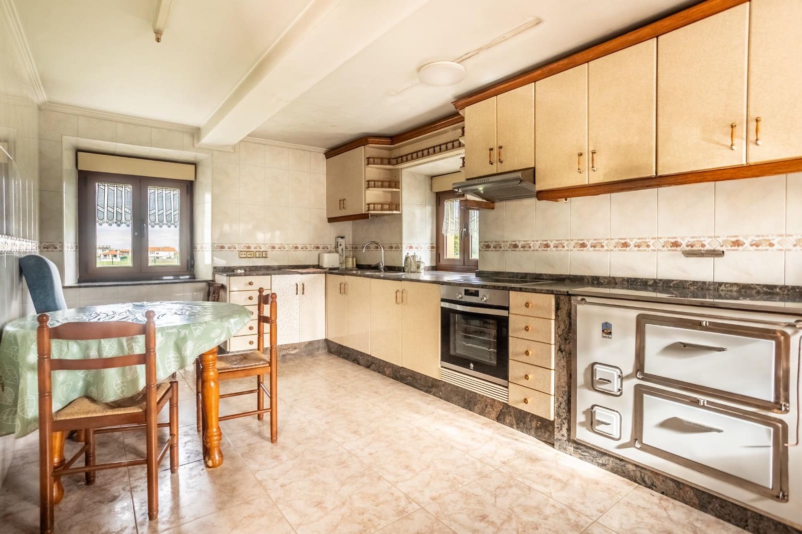 4 sypialnia Finka/Dom wiejski na sprzedaż w Cudillero - 287 386 € (Ref: 9403285)