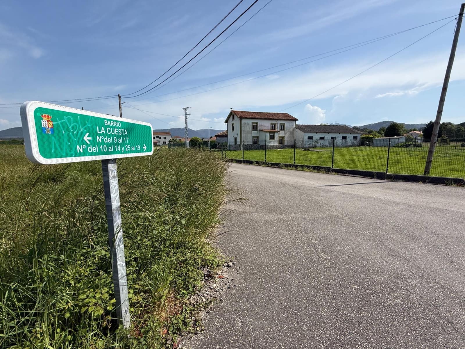 4 bedroom Finca/Country House for sale in Cudillero - € 279,000 (Ref: 9403285)