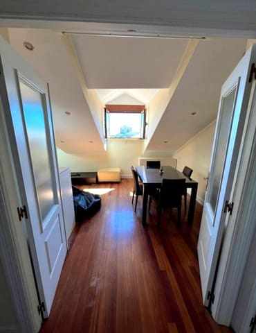 3 bedroom Penthouse for sale in Salamanca city - € 279,000 (Ref: 9406618)