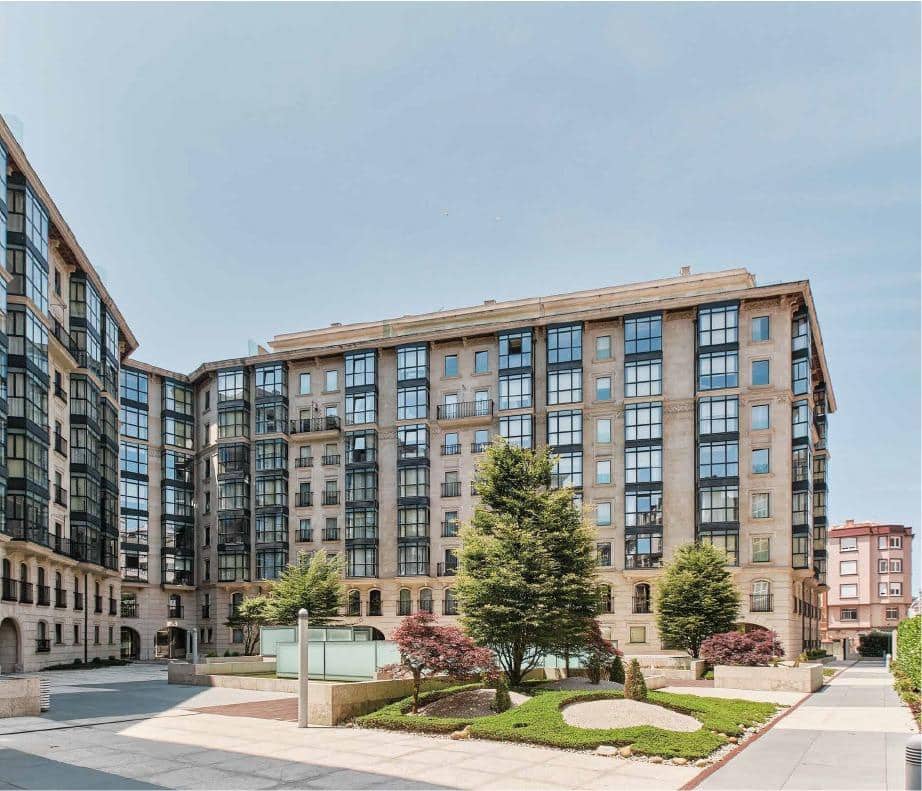 3 bedroom Flat for sale in A Coruna city with pool garage - € 1,500,000 (Ref: 9411194)