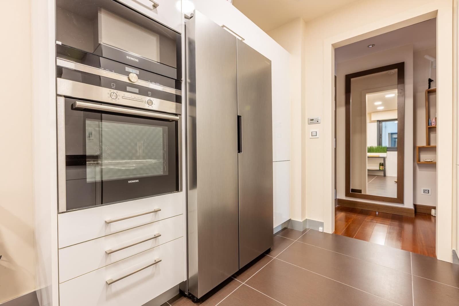 3 bedroom Flat for sale in A Coruna city with pool garage - € 1,500,000 (Ref: 9411194)