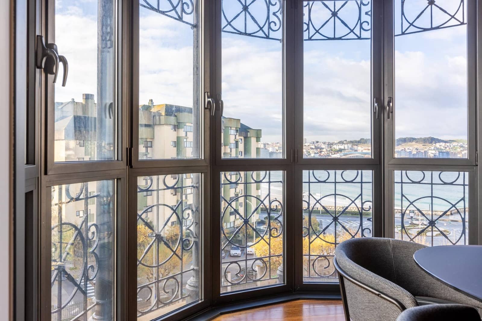 3 bedroom Flat for sale in A Coruna city with pool garage - € 1,500,000 (Ref: 9411194)