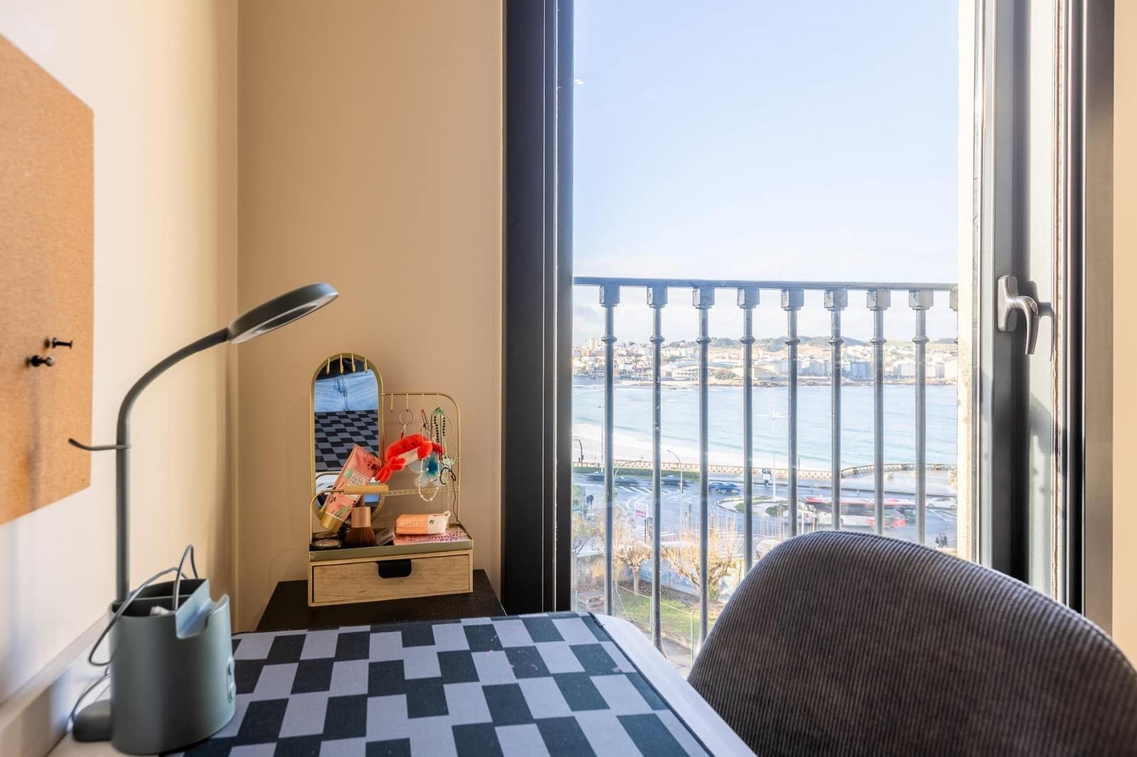 3 bedroom Flat for sale in A Coruna city with pool garage - € 1,500,000 (Ref: 9411194)