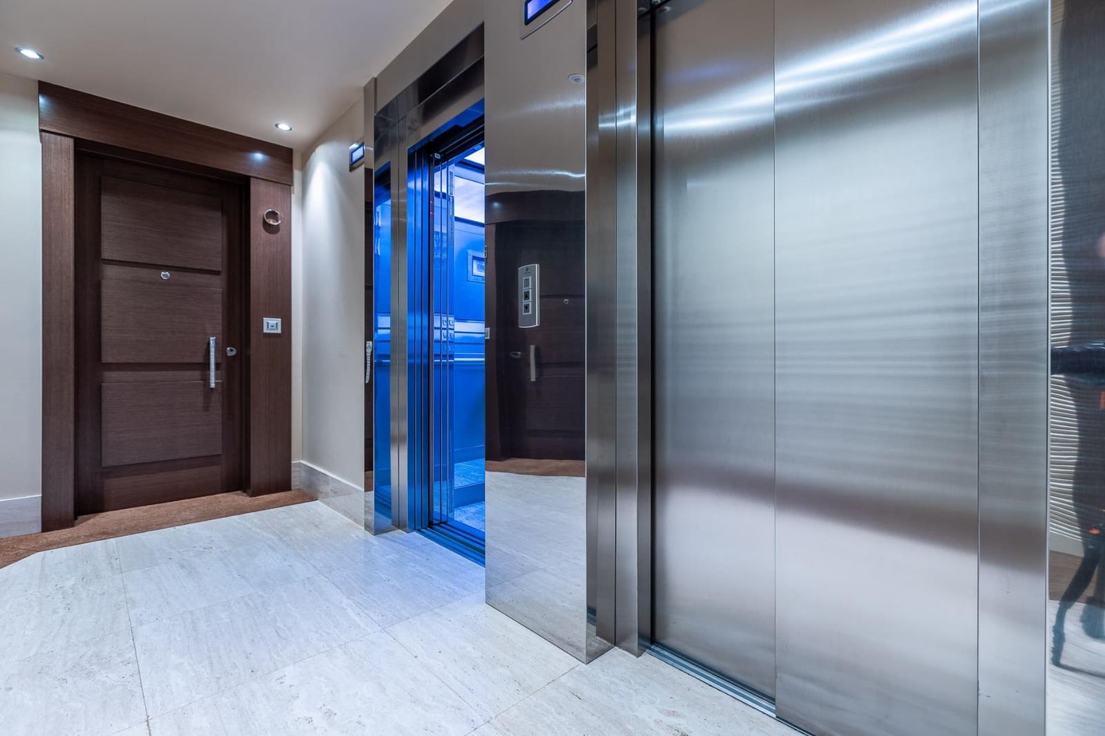 3 bedroom Flat for sale in A Coruna city with pool garage - € 1,500,000 (Ref: 9411194)