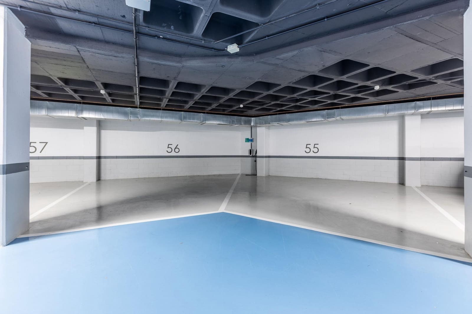 3 bedroom Flat for sale in A Coruna city with pool garage - € 1,500,000 (Ref: 9411194)