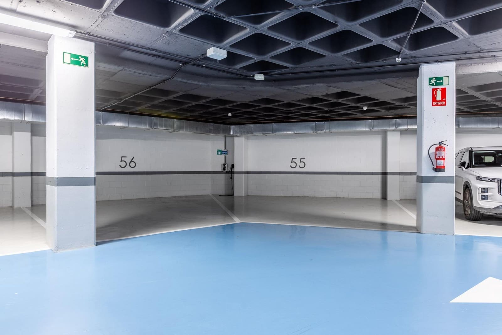 3 bedroom Flat for sale in A Coruna city with pool garage - € 1,500,000 (Ref: 9411194)