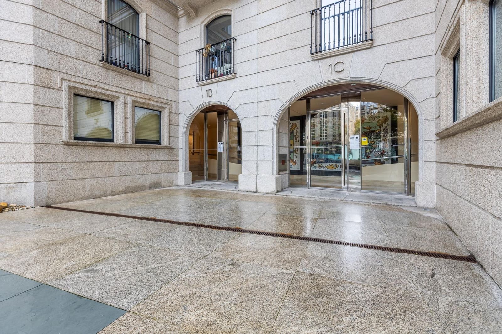 3 bedroom Flat for sale in A Coruna city with pool garage - € 1,500,000 (Ref: 9411194)