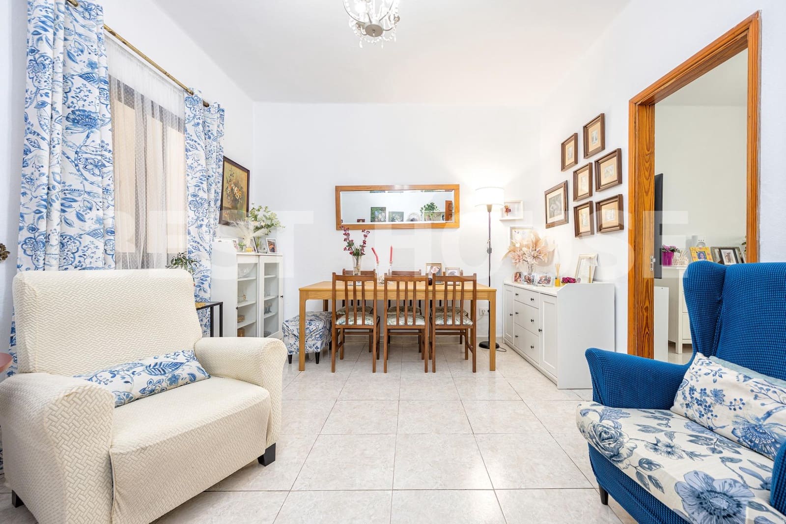 4 slaapkamer Appartement te koop in Las Palmas de Gran Canaria - € 500.000 (Ref: 9411195)