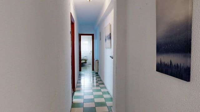 2 soveværelse Lejlighed til salg i Zaragoza by - € 114.900 (Ref: 9413977)