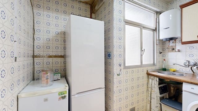 2 soveværelse Lejlighed til salg i Zaragoza by - € 114.900 (Ref: 9413977)