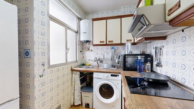 2 soveværelse Lejlighed til salg i Zaragoza by - € 114.900 (Ref: 9413977)