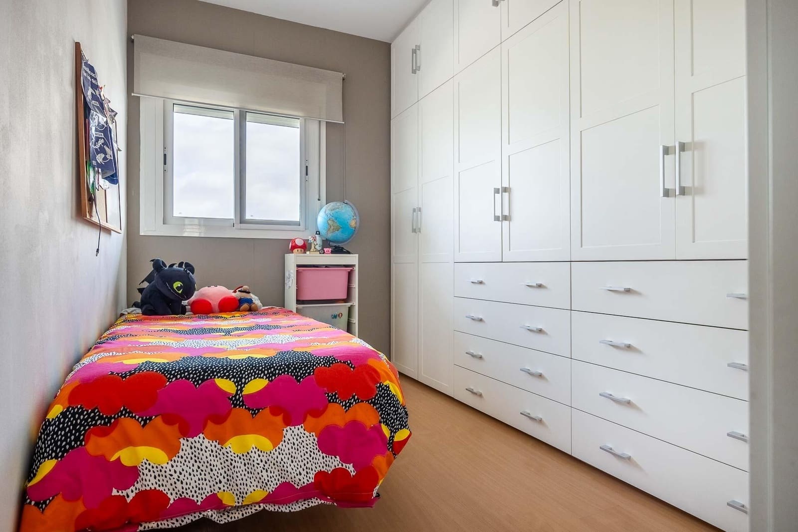 3 bedroom Flat for sale in Seville city with garage - € 199,000 (Ref: 9413978)