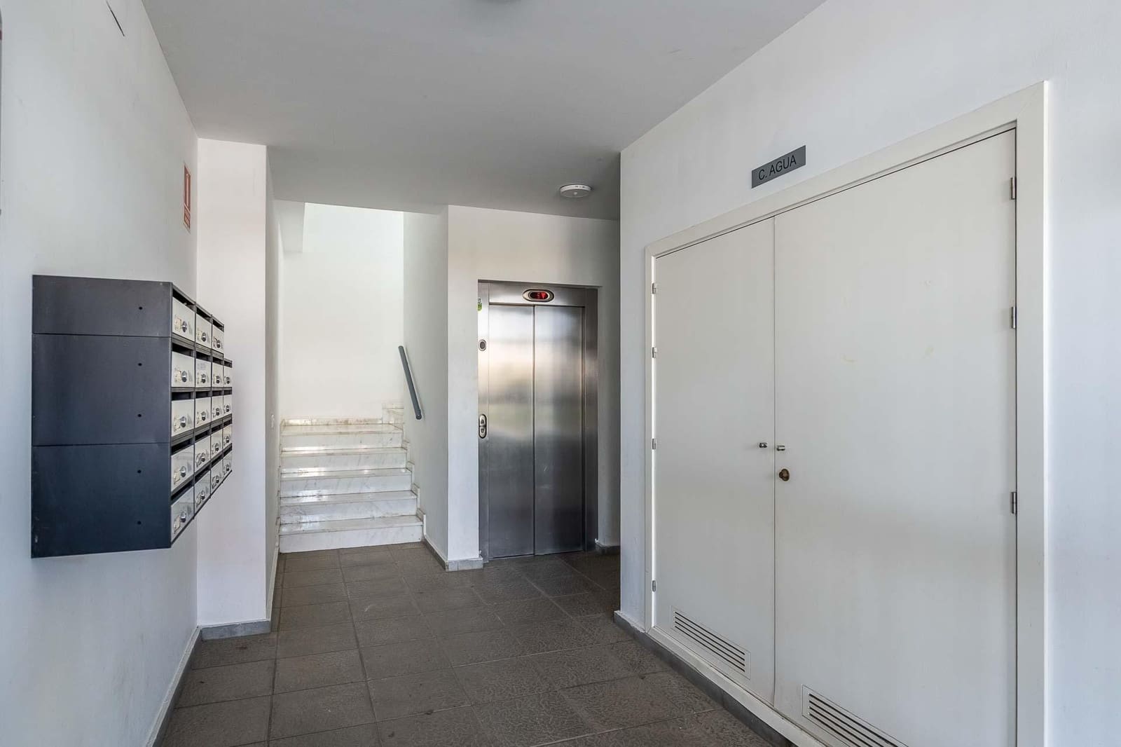 3 bedroom Flat for sale in Seville city with garage - € 199,000 (Ref: 9413978)