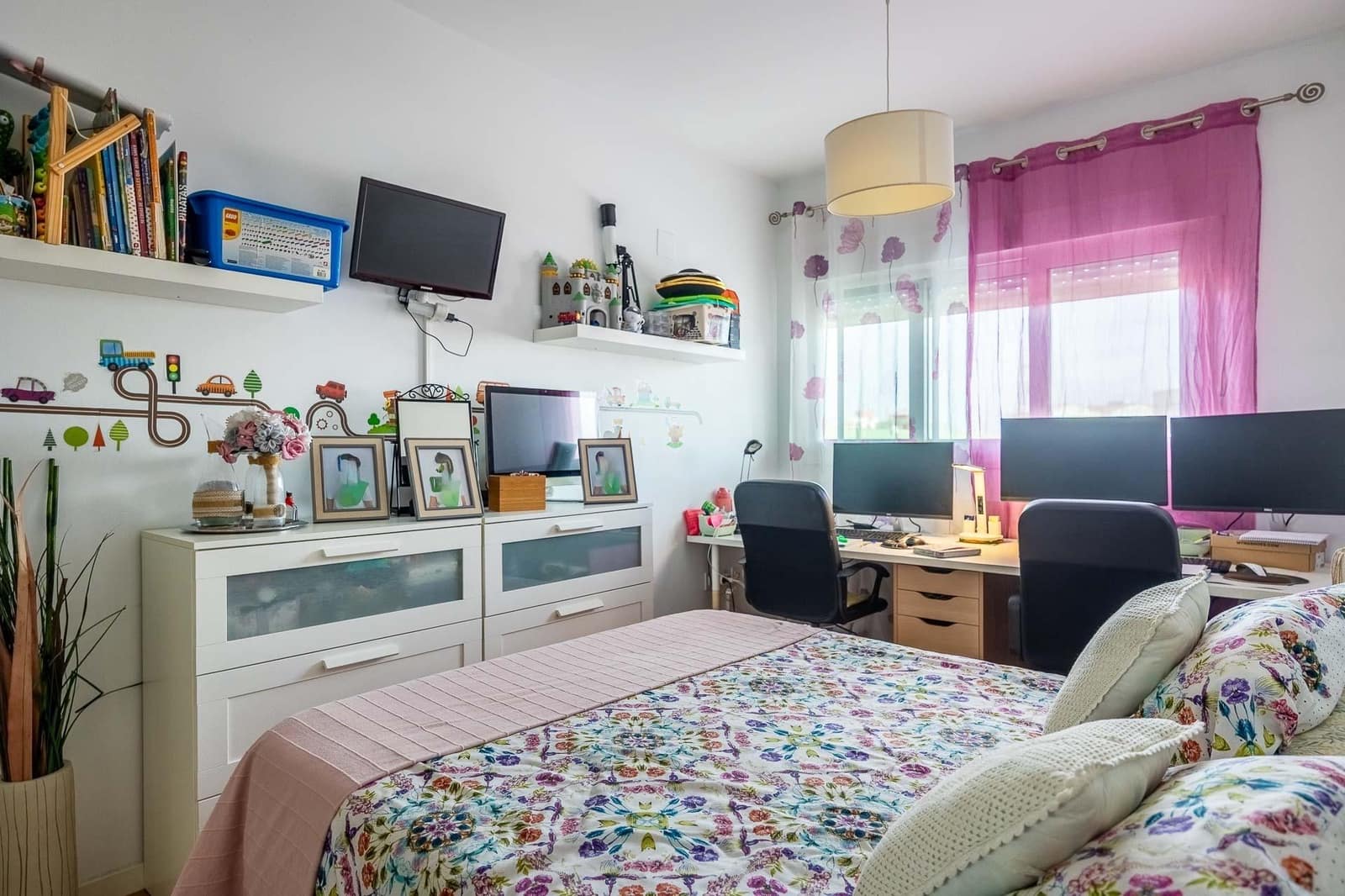 3 bedroom Flat for sale in Seville city with garage - € 199,000 (Ref: 9413978)