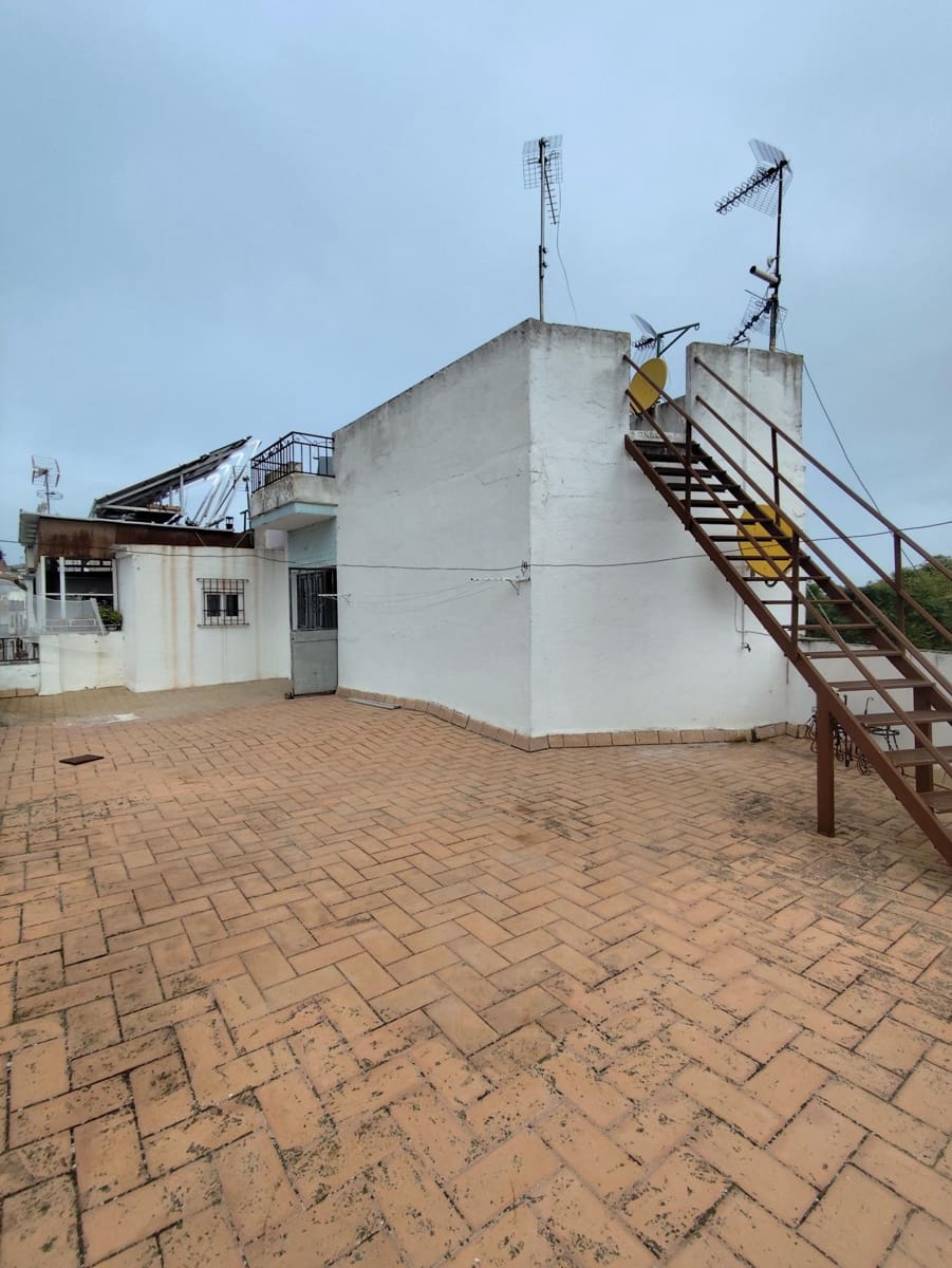 Local Comercial de 5 habitaciones en Sevilla ciudad en venta - 190.000 € (Ref: 9414287)