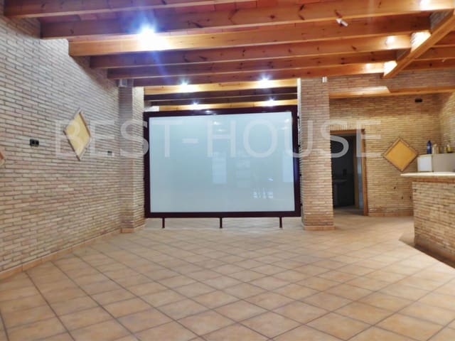 2 slaapkamer Commercieel te koop in Murcia stad - € 161.000 (Ref: 9416044)