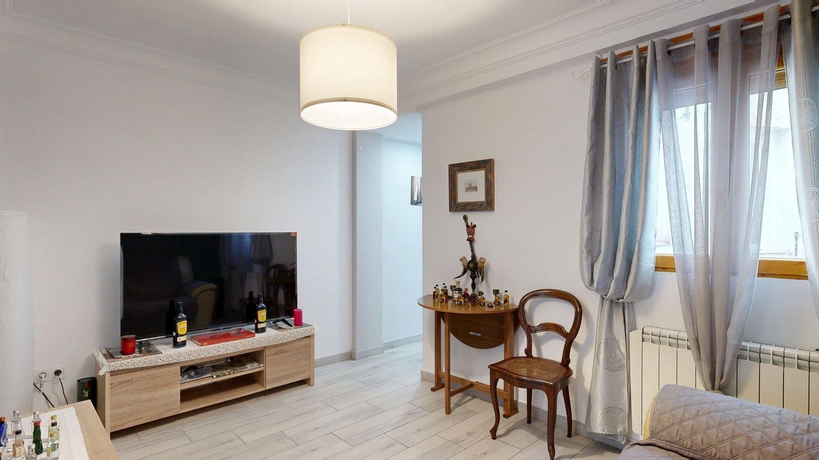 3 bedroom Flat for sale in Zaragoza city - € 135,000 (Ref: 9419595)