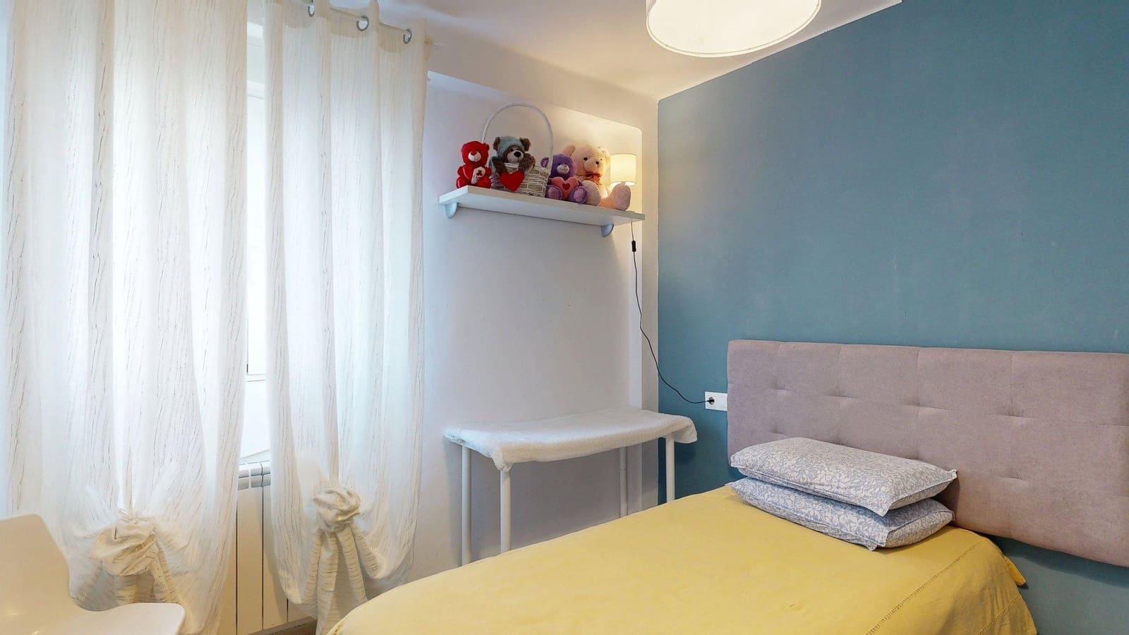 3 bedroom Flat for sale in Zaragoza city - € 135,000 (Ref: 9419595)