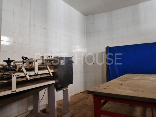 5 slaapkamer Commercieel te koop in Era Alta, Murcia stad - € 135.000 (Ref: 9427429)