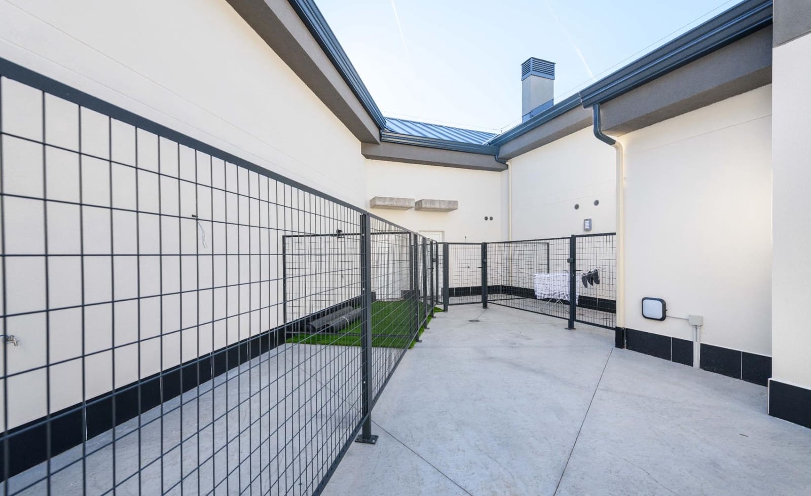 2 bedroom Apartment for sale in Meco with garage - € 365,000 (Ref: 9431705)