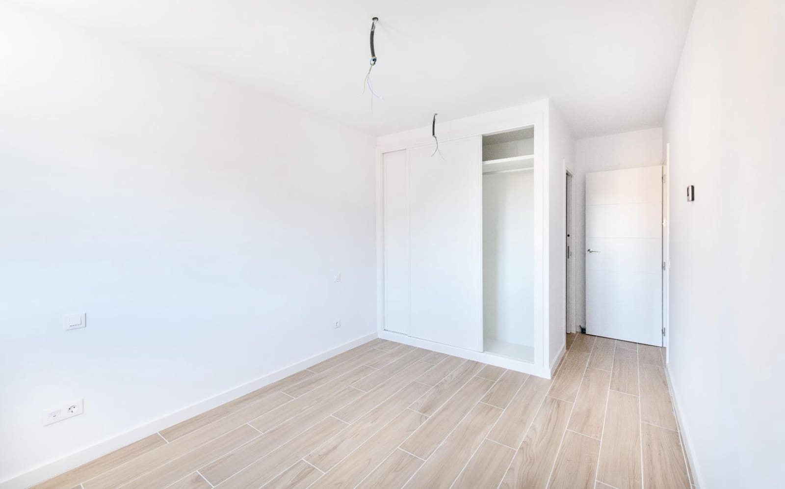 2 bedroom Apartment for sale in Meco with garage - € 365,000 (Ref: 9431705)