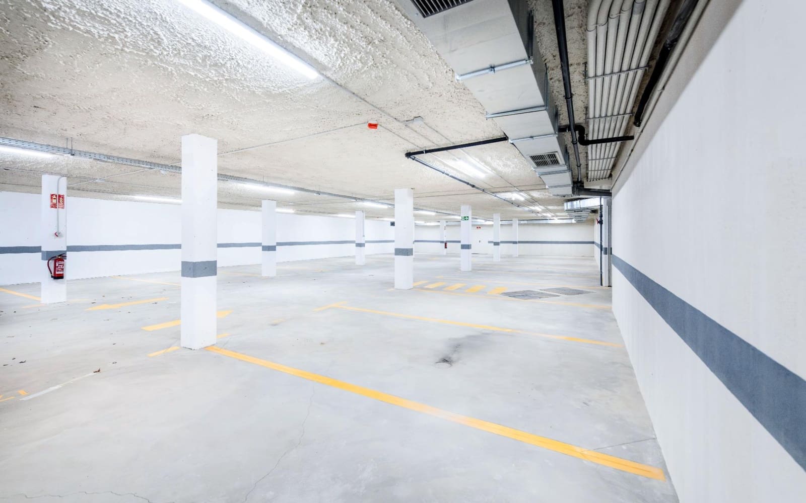 2 bedroom Apartment for sale in Meco with garage - € 365,000 (Ref: 9431705)