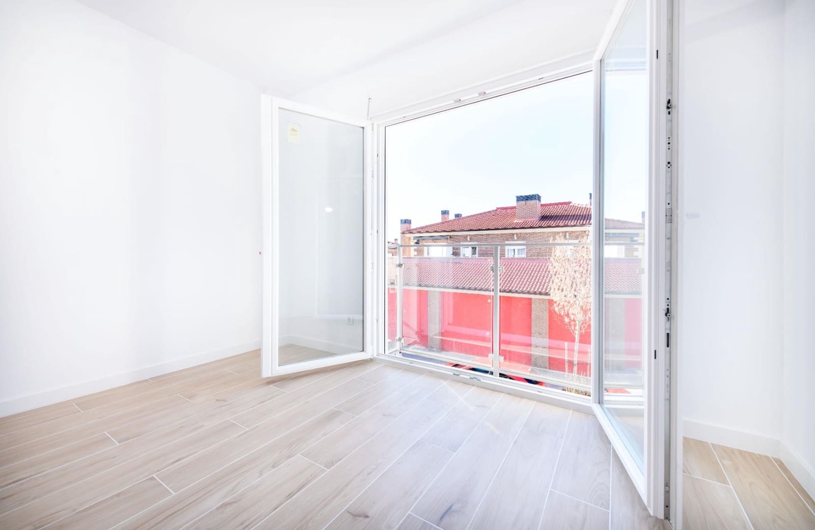 2 bedroom Apartment for sale in Meco with garage - € 365,000 (Ref: 9431705)