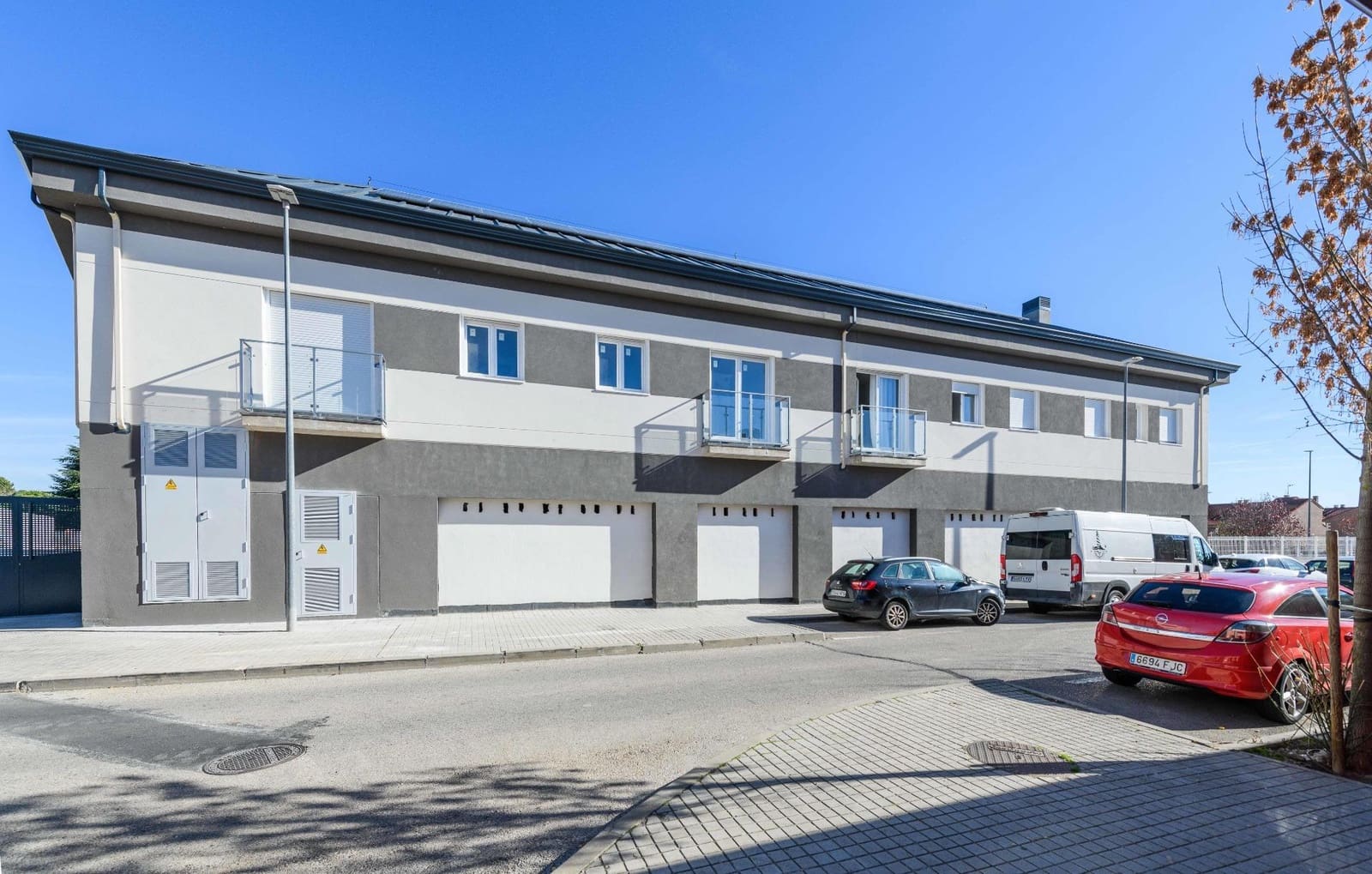 2 bedroom Apartment for sale in Meco with garage - € 365,000 (Ref: 9431705)