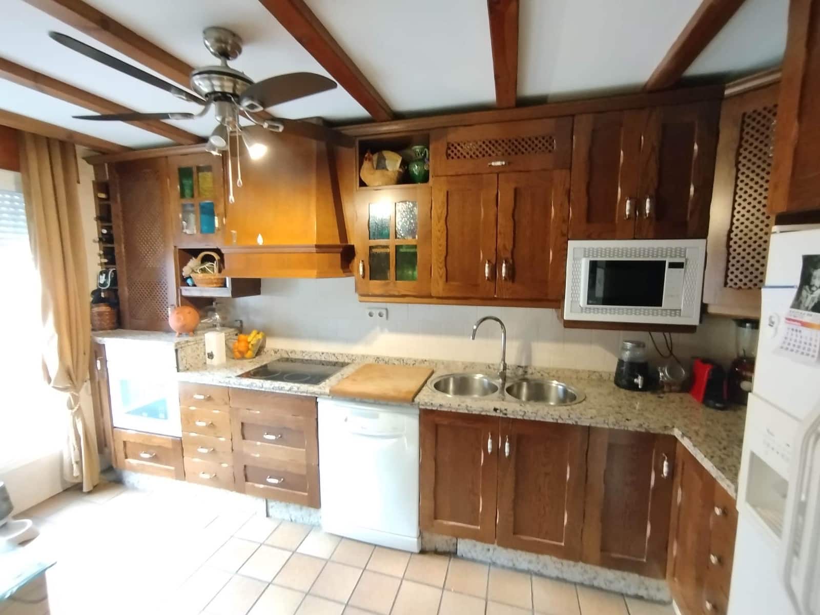 3 sypialnia Willa na sprzedaż w Miasto Jaen z garażem - 355 000 € (Ref: 9431706)