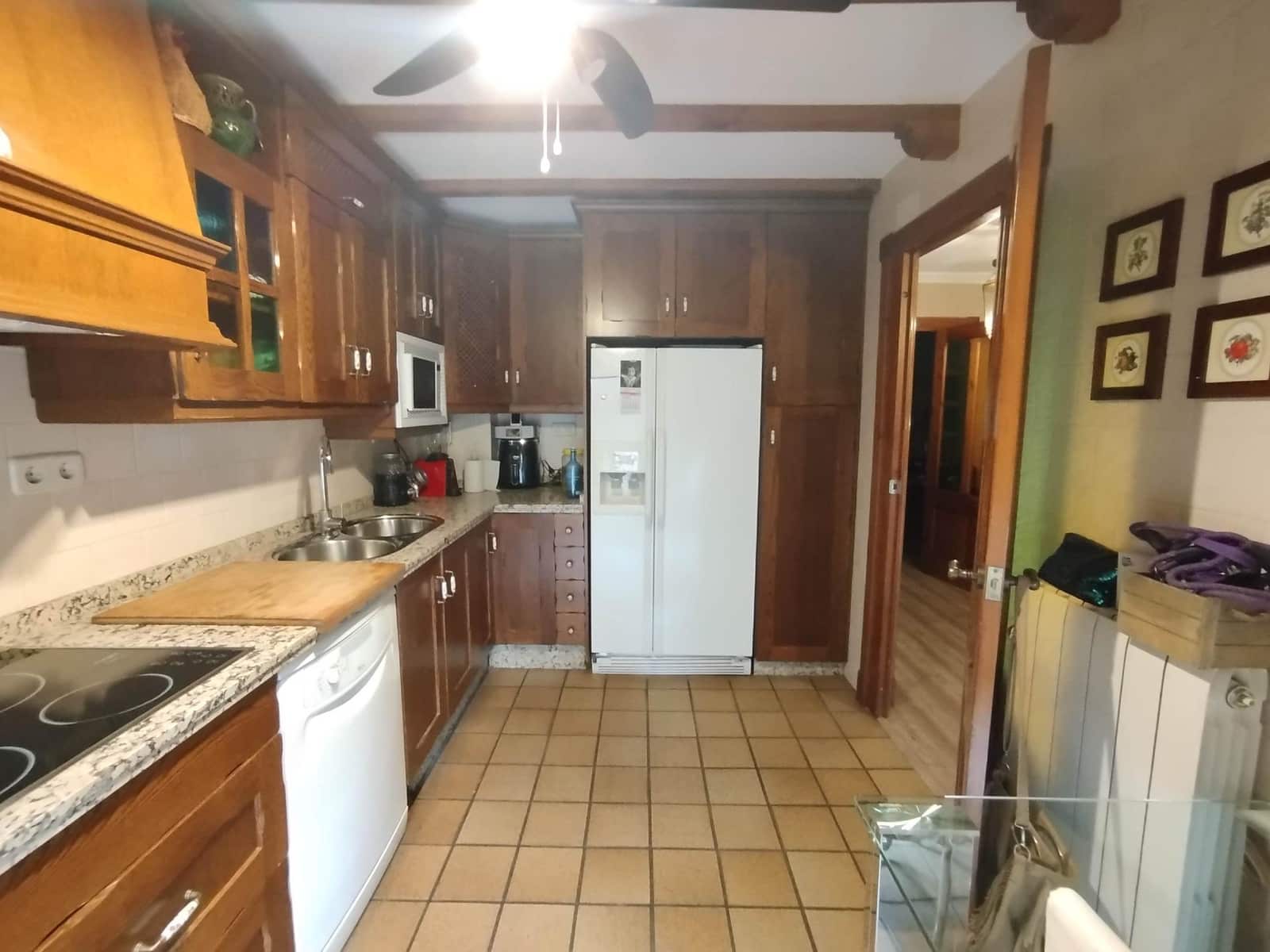 3 sypialnia Willa na sprzedaż w Miasto Jaen z garażem - 355 000 € (Ref: 9431706)