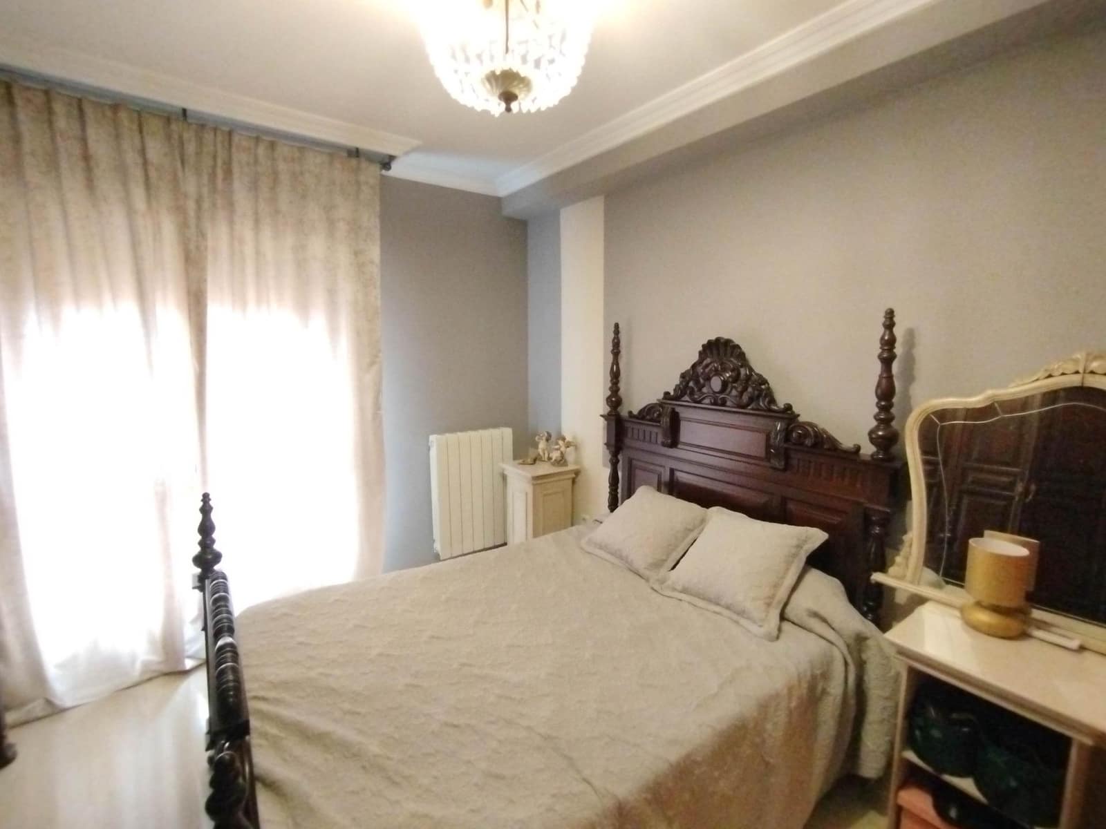 3 sypialnia Willa na sprzedaż w Miasto Jaen z garażem - 355 000 € (Ref: 9431706)