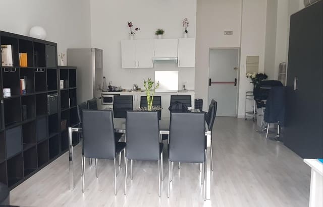 1 quarto Loft para venda em Buenavista, Madrid cidade com garagem - 160 000 € (Ref: 9435984)