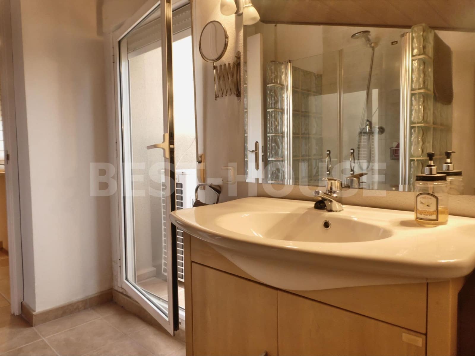 5 makuuhuone Huvila myytävänä paikassa Churra mukana uima-altaan 
autotalli - 855 000 € (Ref: 9435986)